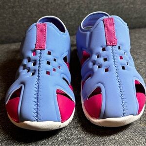 Wonder Nation Washable Water Shoe Slip On Pink/Blue Girls Toddler Size 5/6